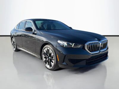 2024 BMW 5 Series — photo 7 view