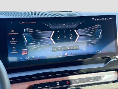 2024 BMW 5 Series — photo 35 view