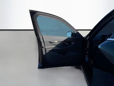 2024 BMW 5 Series — photo 22 view