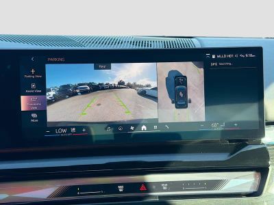 2024 BMW 5 Series — photo 34 view