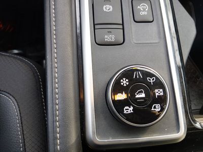 2023 Nissan Pathfinder — photo 20 view