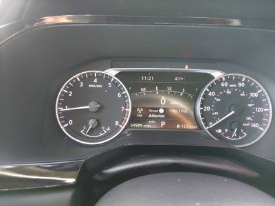 2023 Nissan Pathfinder — photo 14 view