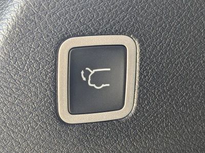 2026 Chrysler Pacifica — photo 13 view