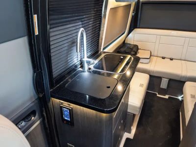 2023 Airstream INTERSTATE - Photo 12