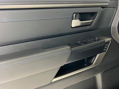 2026 Toyota Tundra i-FORCE MAX - Photo 12