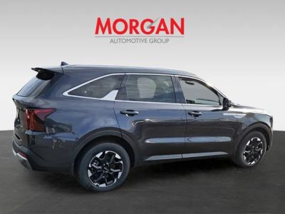 2025 Kia Sorento — photo 10 view