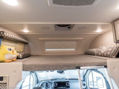 2023 Thor Motor Coach Quantum Sprinter - Photo 5