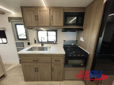 2026 Coachmen RV Freedom Express Select - Photo 13