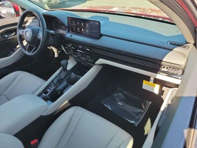 2026 Honda Accord Hybrid — photo 11 view