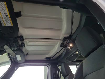 2026 Jeep Wrangler — photo 20 view