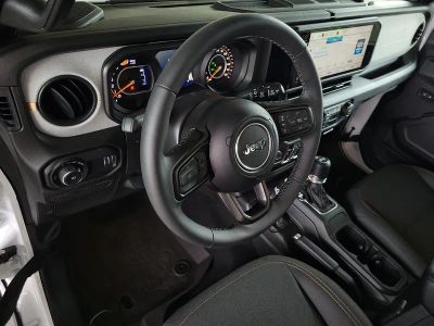 2026 Jeep Wrangler — photo 16 view