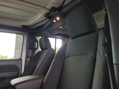 2026 Jeep Wrangler — photo 18 view
