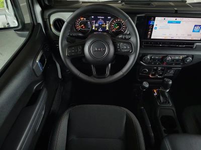 2026 Jeep Wrangler — photo 12 view