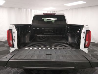 2025 GMC Sierra 1500 - Photo 11