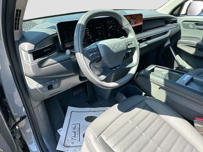 2026 Kia EV9 — photo 9 view