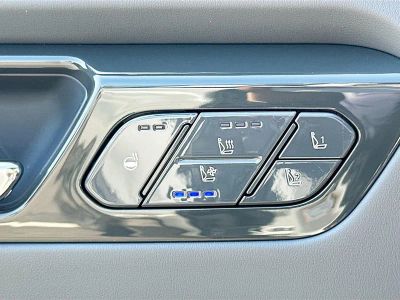 2026 Kia EV9 — photo 20 view