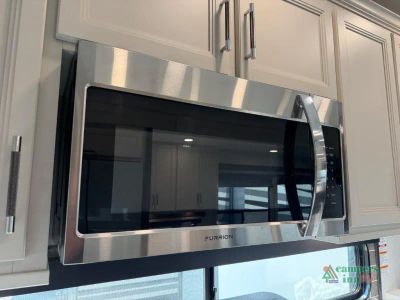 2026 Keystone RV Avalanche — photo 18 view
