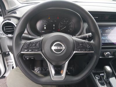 2024 Nissan Kicks - Photo 12