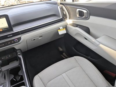 2026 Kia Sorento — photo 20 view