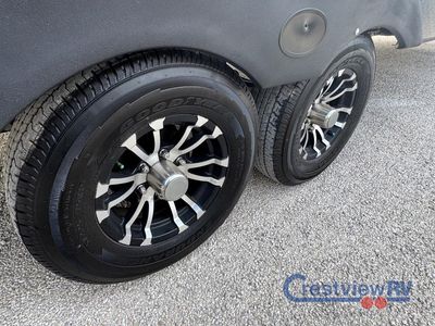 2022 Cruiser Twilight Signature - Photo 11