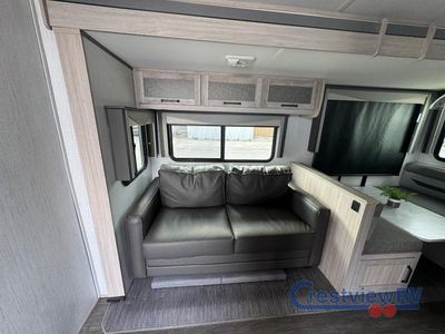 2022 Cruiser Twilight Signature - Photo 14
