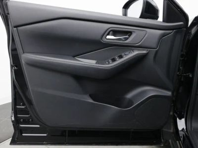 2025 Nissan Rogue - Photo 12