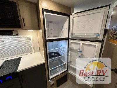 2026 Ember RV Overland Series - Photo 31