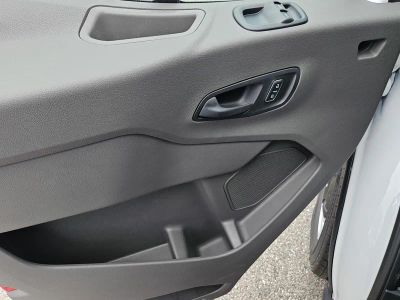 2025 Ford Transit-150 — photo 12 view