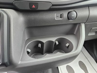 2025 Ford Transit-150 — photo 18 view