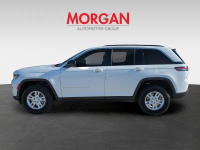2025 Jeep Grand Cherokee — photo 8 view