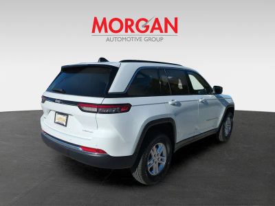 2025 Jeep Grand Cherokee — detail view