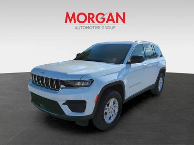 2025 Jeep Grand Cherokee — photo 9 view