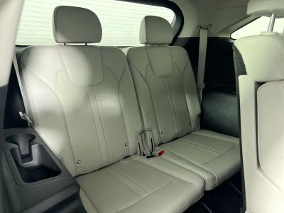 2026 Kia Sorento — photo 28 view