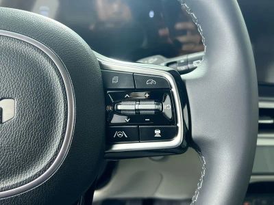 2026 Kia Sorento — photo 17 view