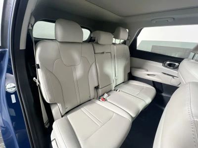 2026 Kia Sorento — photo 27 view