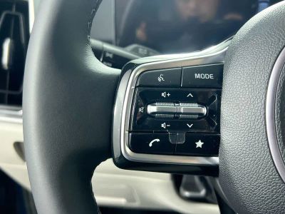 2026 Kia Sorento — photo 16 view