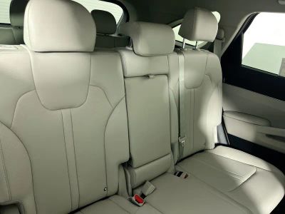 2026 Kia Sorento — photo 32 view