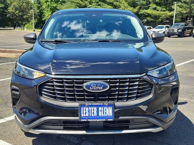 2023 Ford Escape — side profile view