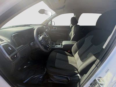 2023 Kia Sorento — photo 18 view