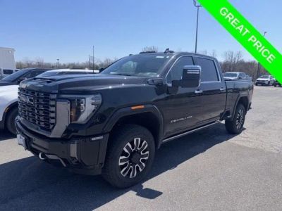 2024 GMC Sierra 2500 HD Denali Ultimate in Onyx Black — front three-quarter view