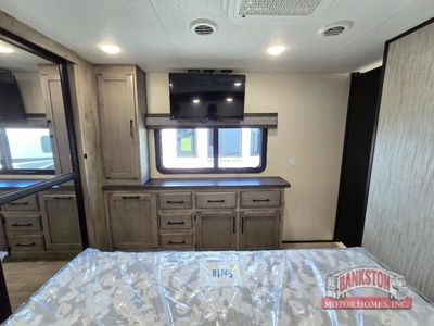 2023 Durango D333RLT - Photo 30