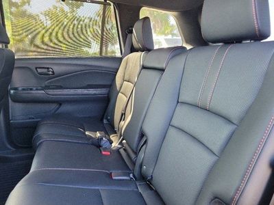 2023 Honda Passport — photo 14 view