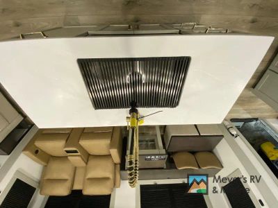 2026 Brinkley Model Z - Photo 16