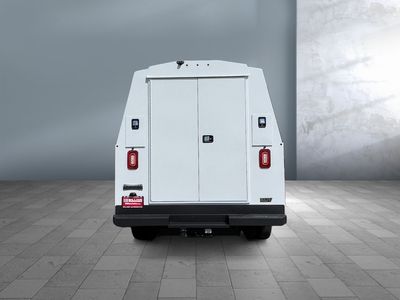 2025 Chevrolet Express Commercial Cutaway - Photo 4