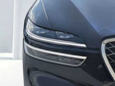 2025 Genesis GV70 — photo 9 view