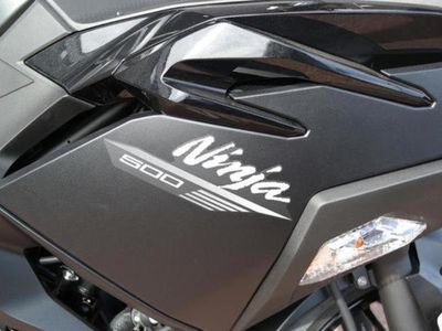 2026 Kawasaki Ninja 500 Metallic Flat Spark Black - Photo 17