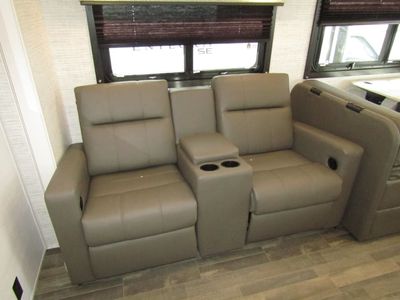 2025 Entegra ODYSSEY - Photo 8