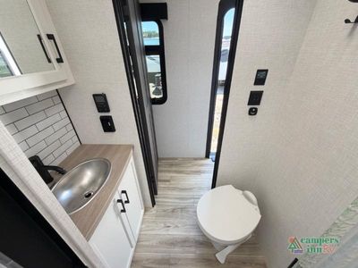 2026 Venture RV SportTrek Touring Edition — photo 38 view