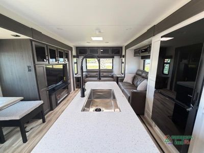 2026 Venture RV SportTrek Touring Edition — photo 10 view