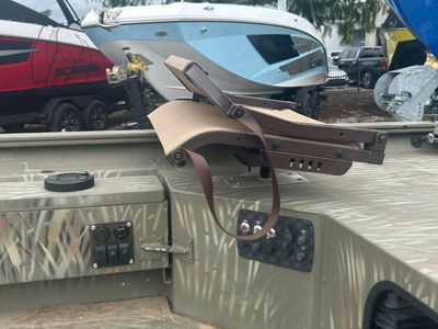 2024 TRACKER MARINE Grizzly 1654 - Photo 3